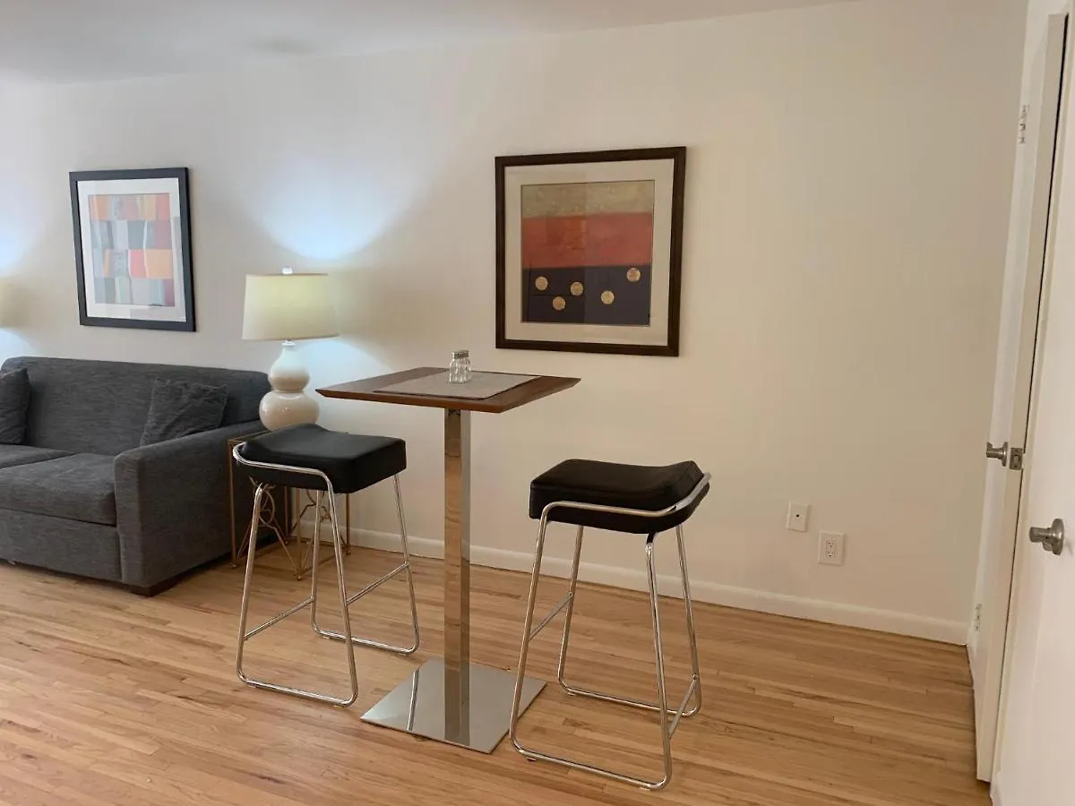 Lenox Hill Apartments 30 Day Stays New York