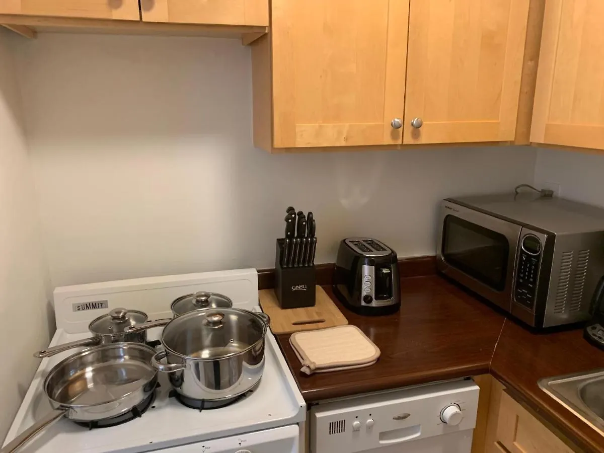 Lenox Hill Apartments 30 Day Stays New York